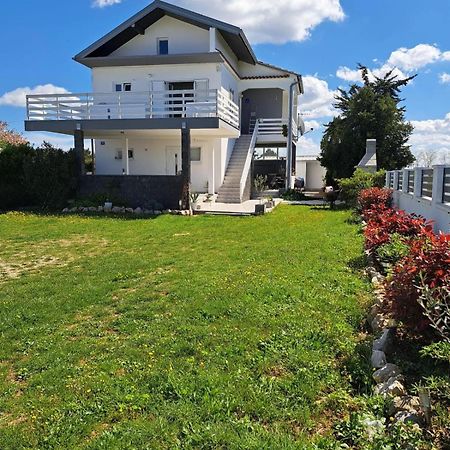 Apartmani Fulir Vrsi Ngoại thất bức ảnh
