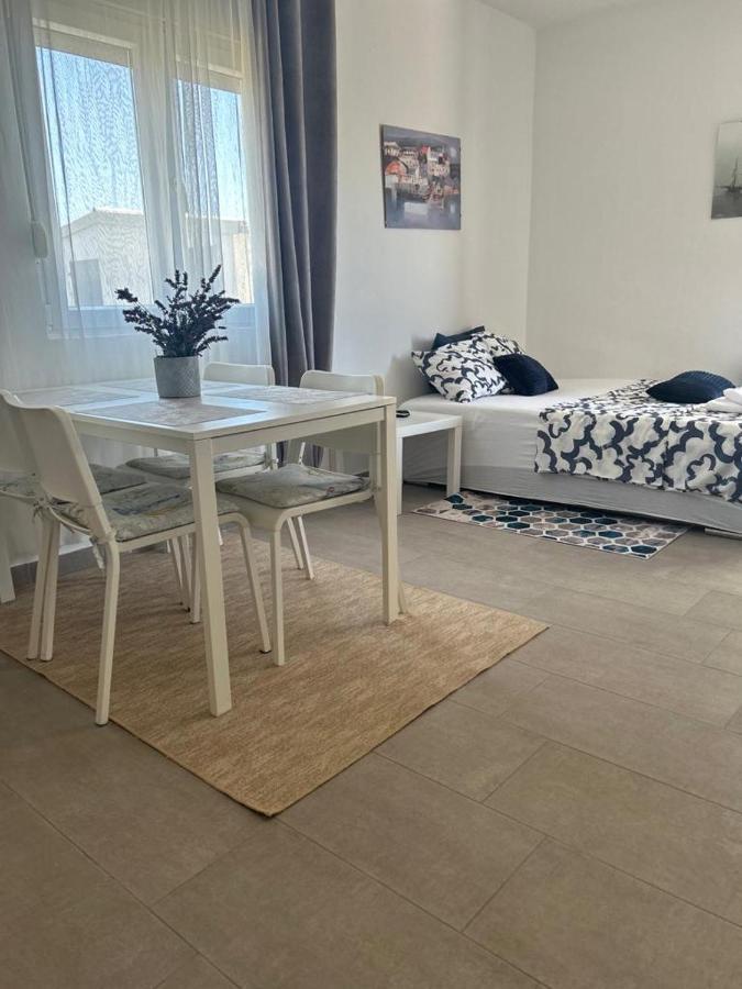 Apartmani Fulir Vrsi Ngoại thất bức ảnh