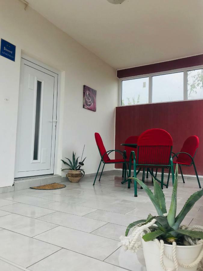 Apartmani Fulir Vrsi Ngoại thất bức ảnh